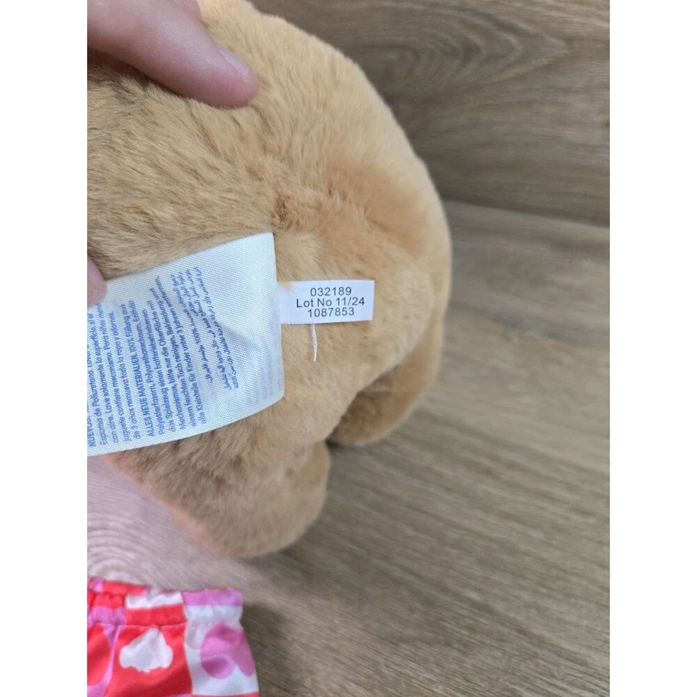 Build-A-Bear very clean